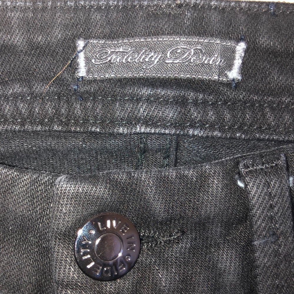 Jeans - Picture 3 of 5